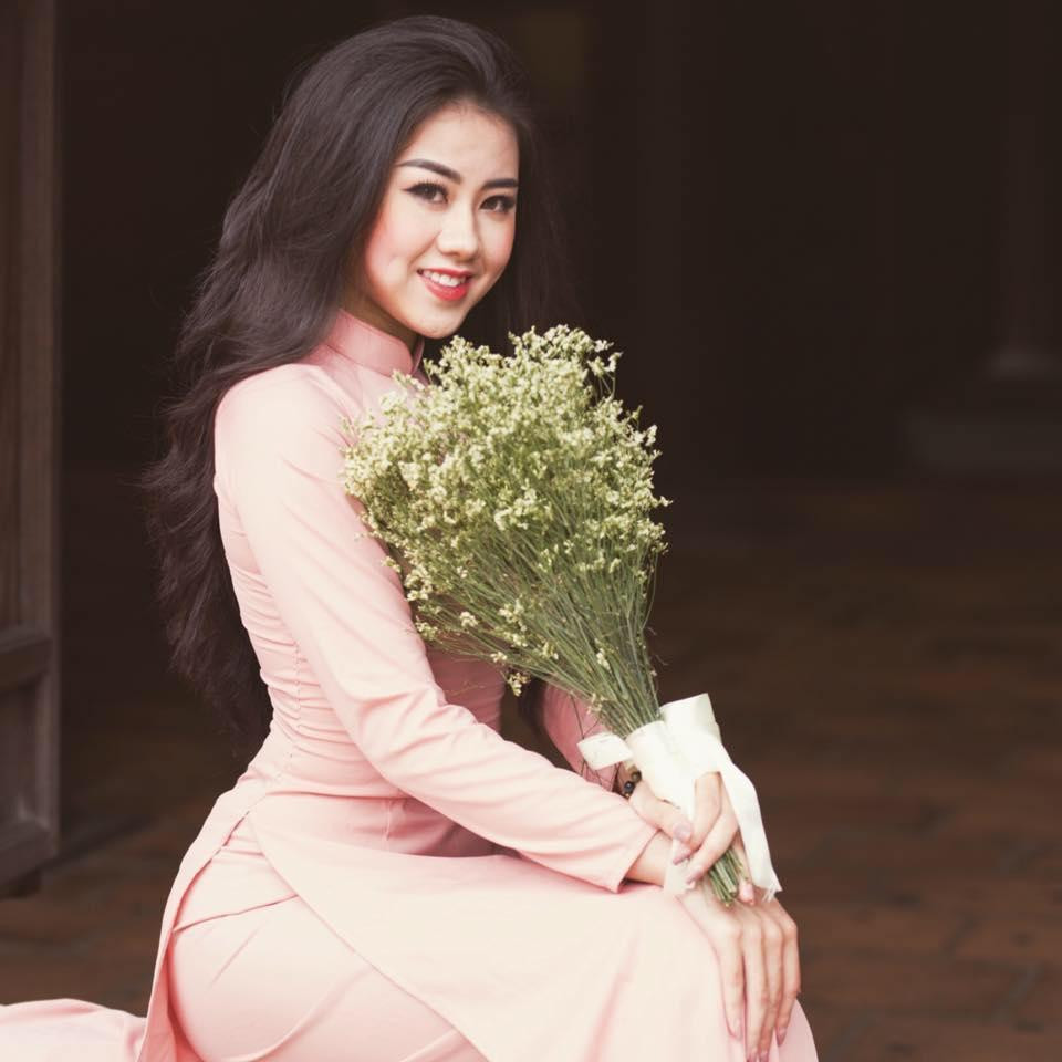 Trước khi trở thành MC của Đài truyền hình quốc gia, Đinh Ngọc Mai từng là Á Khôi Đại học Văn Hoá Hà Nội. Trước khi trở thành MC của Đài truyền hình quốc gia, Đinh Ngọc Mai từng là Á Khôi Đại học Văn Hoá Hà Nội.