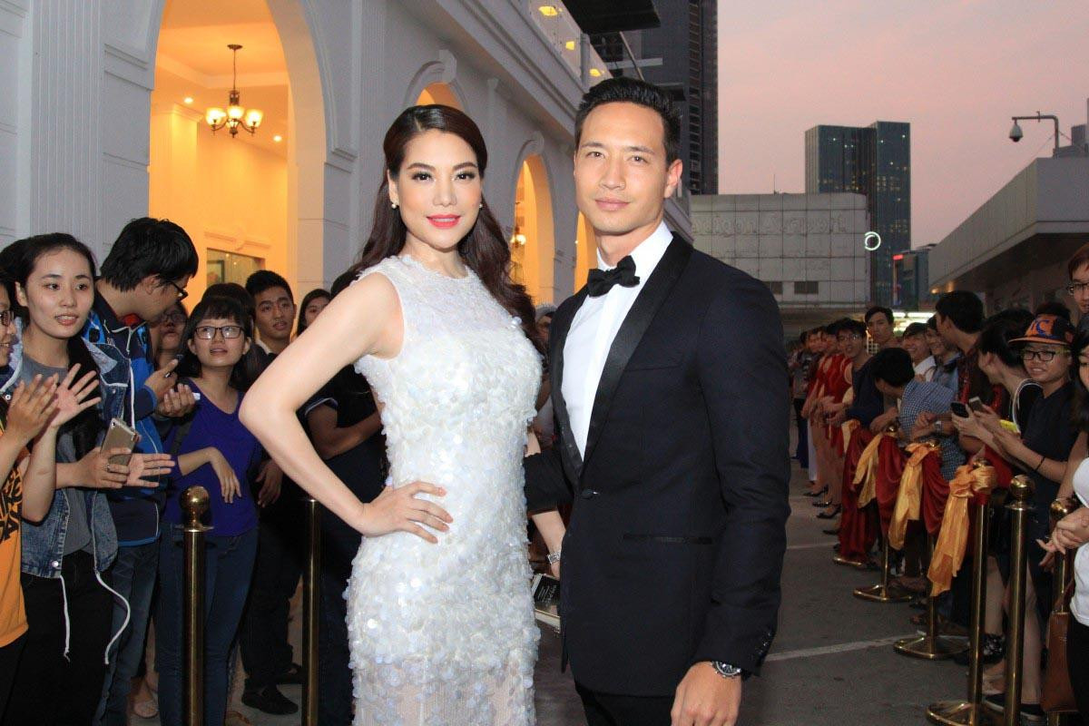 Cặp đôi "phim giả tình thật" sau khi phim đóng máy Cặp đôi "phim giả tình thật" sau khi phim đóng máy