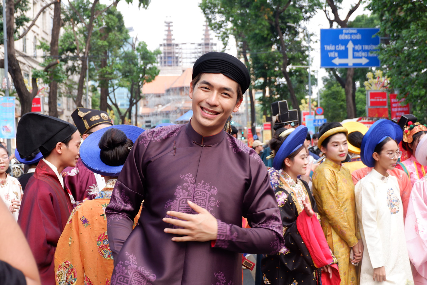 Các đại sứ, nghệ sĩ tham gia ngày hội gồm diễn viên Quốc Anh, hoa hậu Tiểu Vy, đạo diễn Victor Vũ, diễn viên Đinh Ngọc Diệp, Anh Phạm...