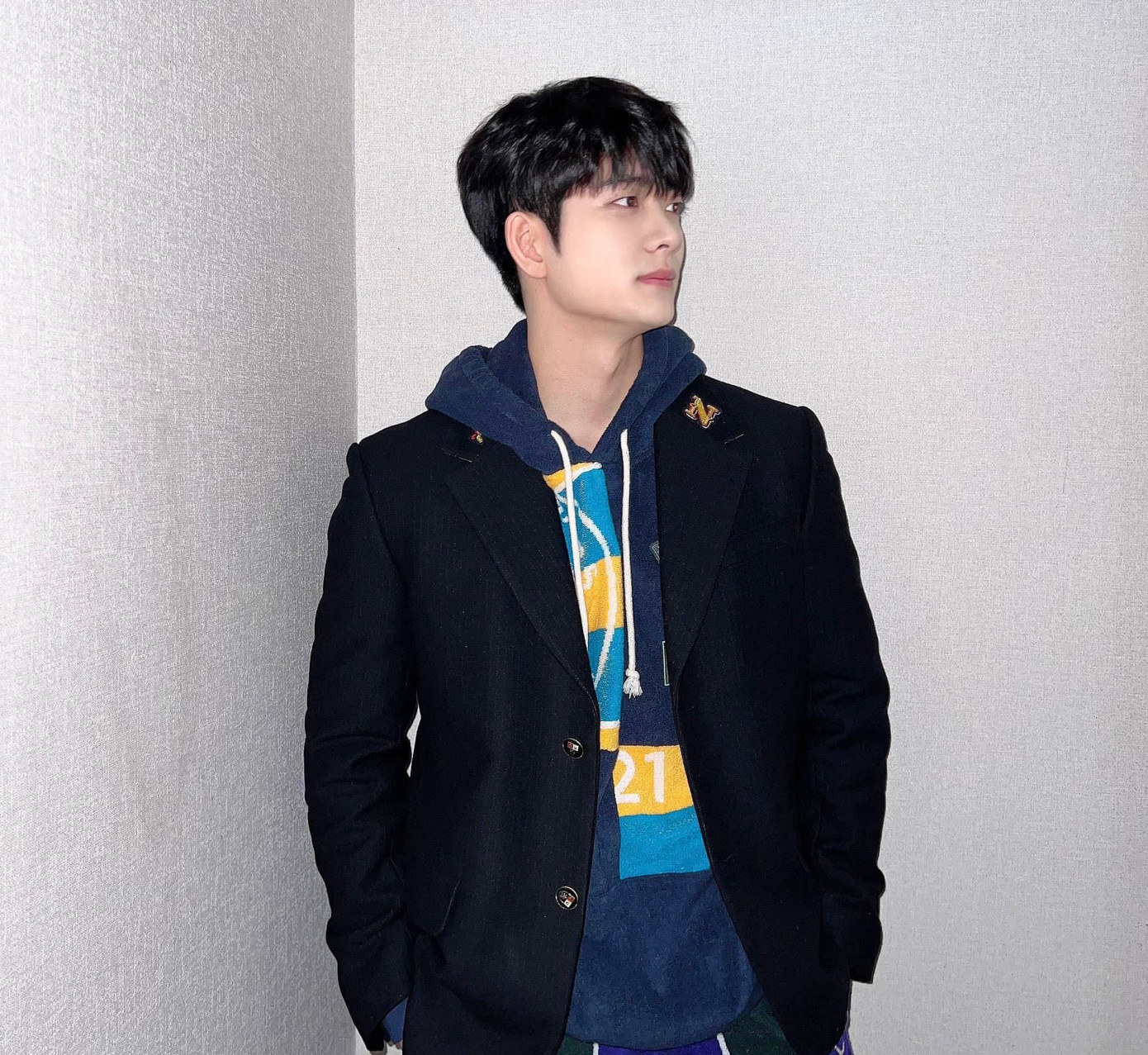 Kang Tae Oh vẫn loay hoay tìm chỗ đứng ở quê nhà.