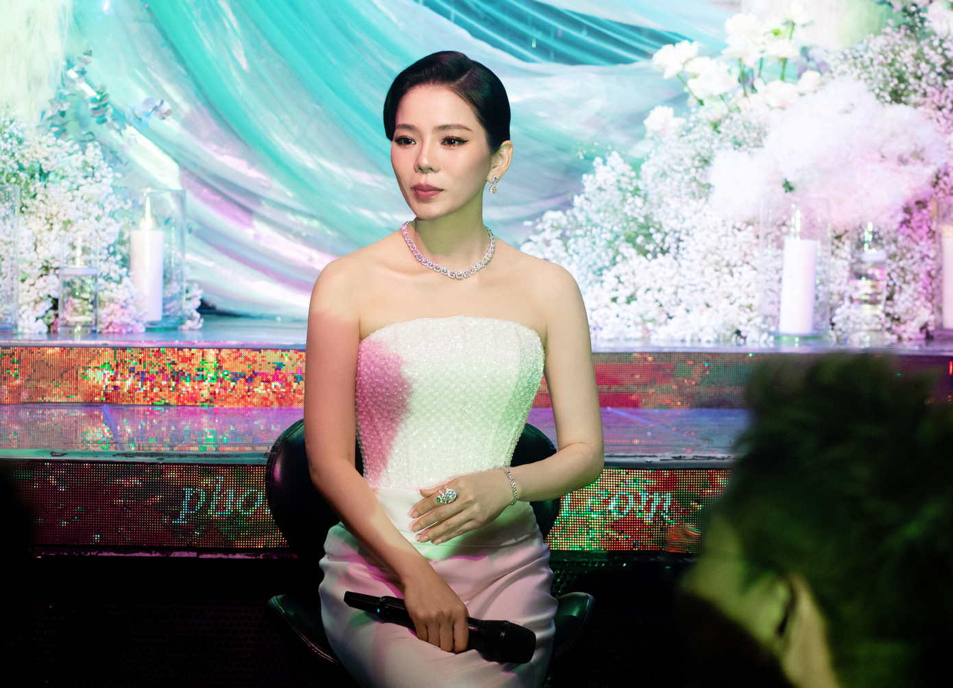 Ca sĩ Lệ Quyên nhìn lại sự nghiệp âm nhạc.