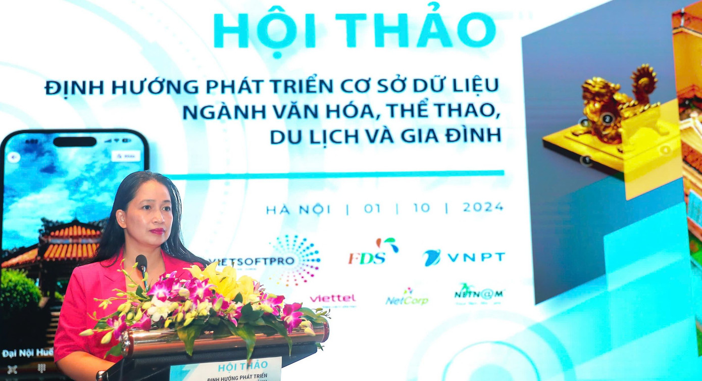 Bà Nguyễn Thị Hoàng Lan - Giám đốc Trung tâm Công nghệ thông tin, Phó trưởng ban Ban chỉ đạo chuyển đổi số Bộ VHTTDL. Ảnh: Nam Nguyễn.