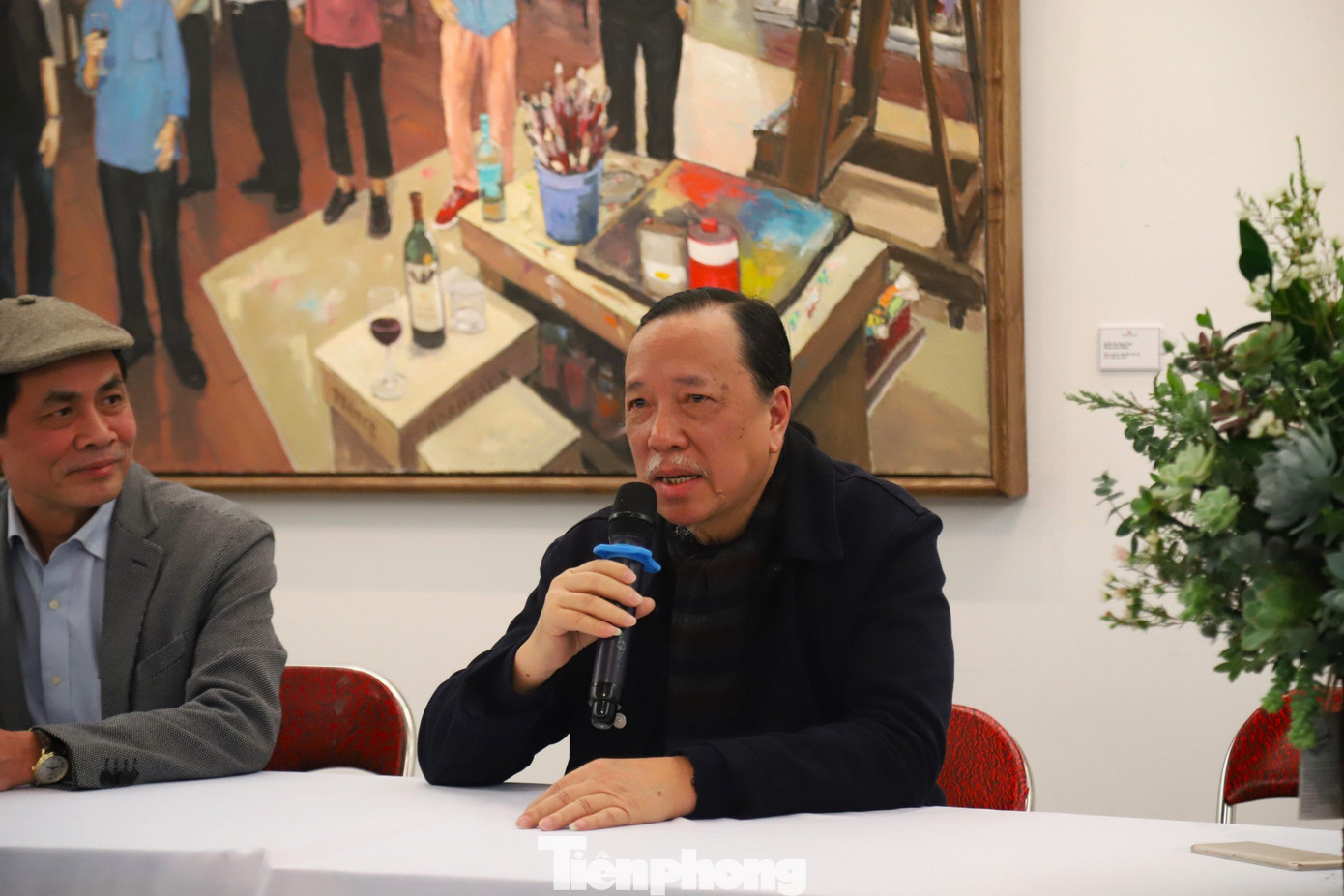 Phạm Luận là họa sĩ tên tuổi trong làng hội họa đương đại. Triển lãm tranh Phạm Luận - Chân dung khai mạc chiều 28/2 tại Bảo tàng Mỹ thuật Việt Nam.