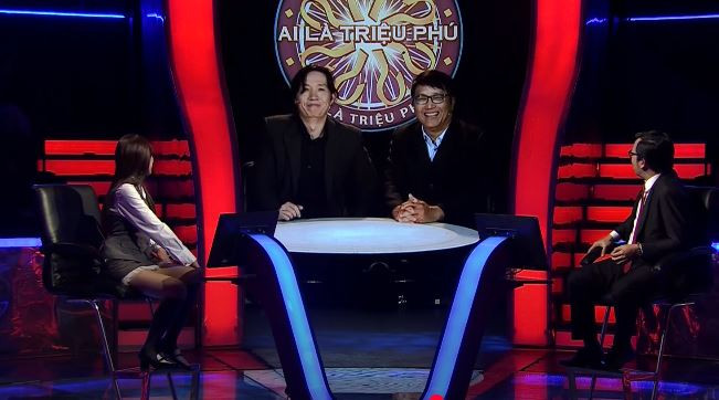 Hai nhà thông thái ở số phát sóng tối 7/1 là người chơi từng lập kỷ lục của Ai là triệu phú. Hai nhà thông thái ở số phát sóng tối 7/1 là người chơi từng lập kỷ lục của Ai là triệu phú.