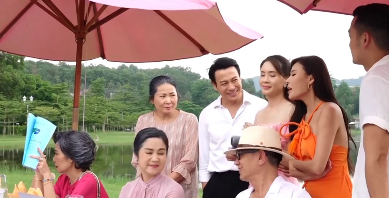 Cảnh cuối phim Trạm cứu hộ trái tim. Cảnh cuối phim Trạm cứu hộ trái tim.