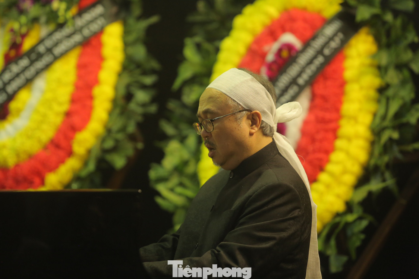 Với NSND Đặng Thái Sơn, nghệ sĩ Thái Thị Liên vừa là mẹ, vừa là thầy. Ông thành danh từ cuộc thi Chopin. Người mang lại cho NSND Đặng Thái Sơn tình yêu với nhạc Chopin chính là NGND Thái Thị Liên. Ảnh: DUY PHẠM.