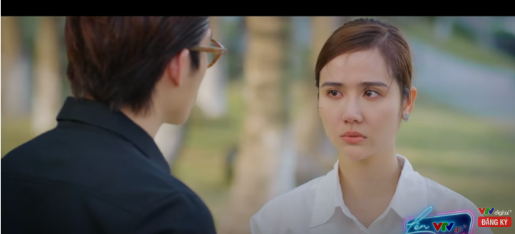 Vân Trang nói lời chia tay với Duy. Vân Trang nói lời chia tay với Duy.