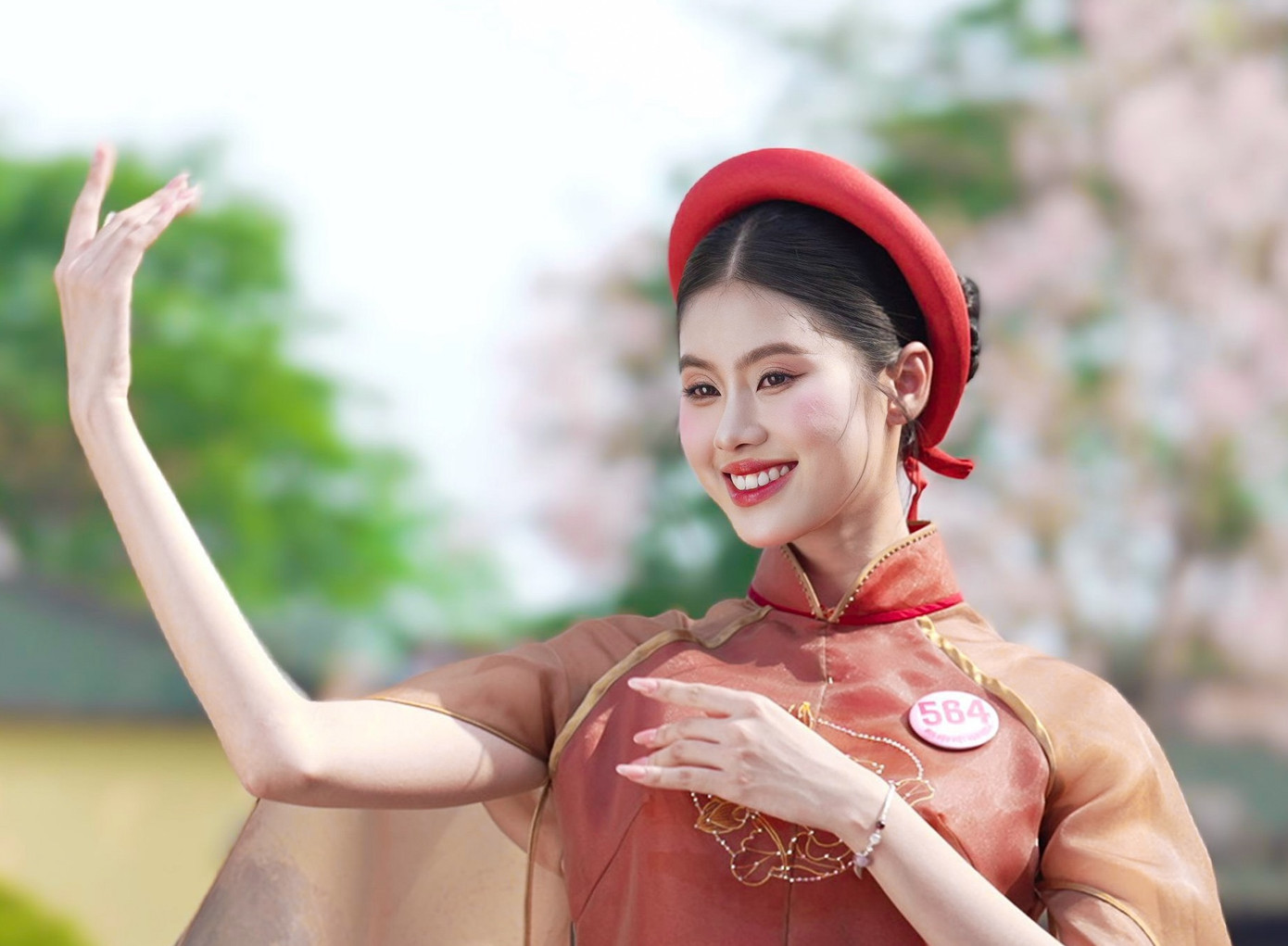 Các thí sinh Linh Đan, Bảo Hà, Phương Chi, Tú Anh thực hiện thử thách trong tập 8. Các thí sinh Linh Đan, Bảo Hà, Phương Chi, Tú Anh thực hiện thử thách trong tập 8.