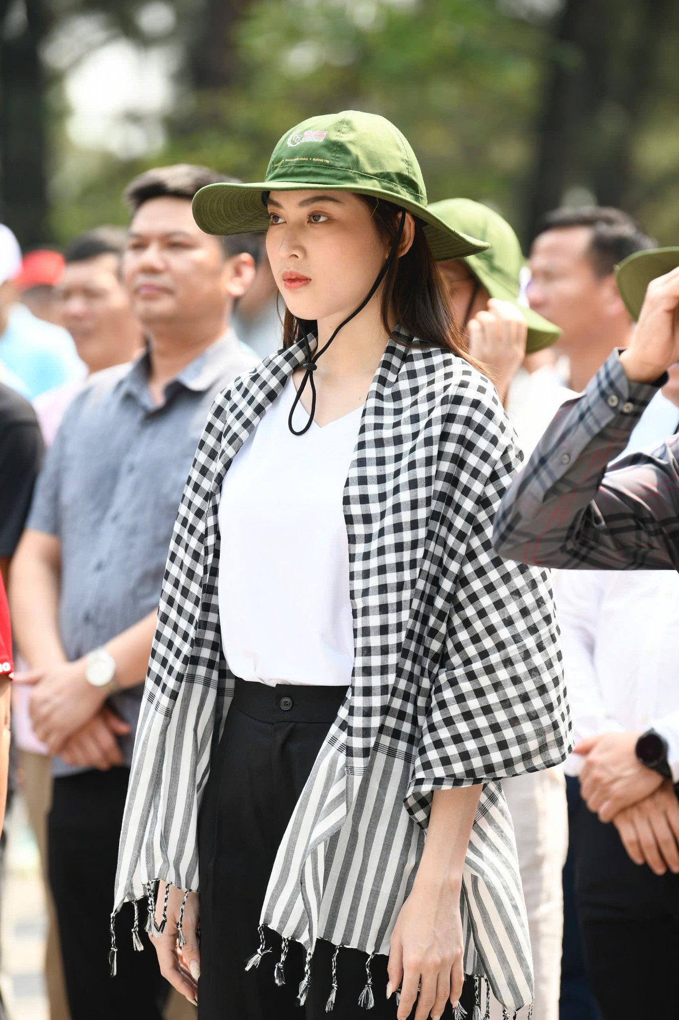 Khoảnh khắc xúc động của Á hậu Ngọc Thảo.