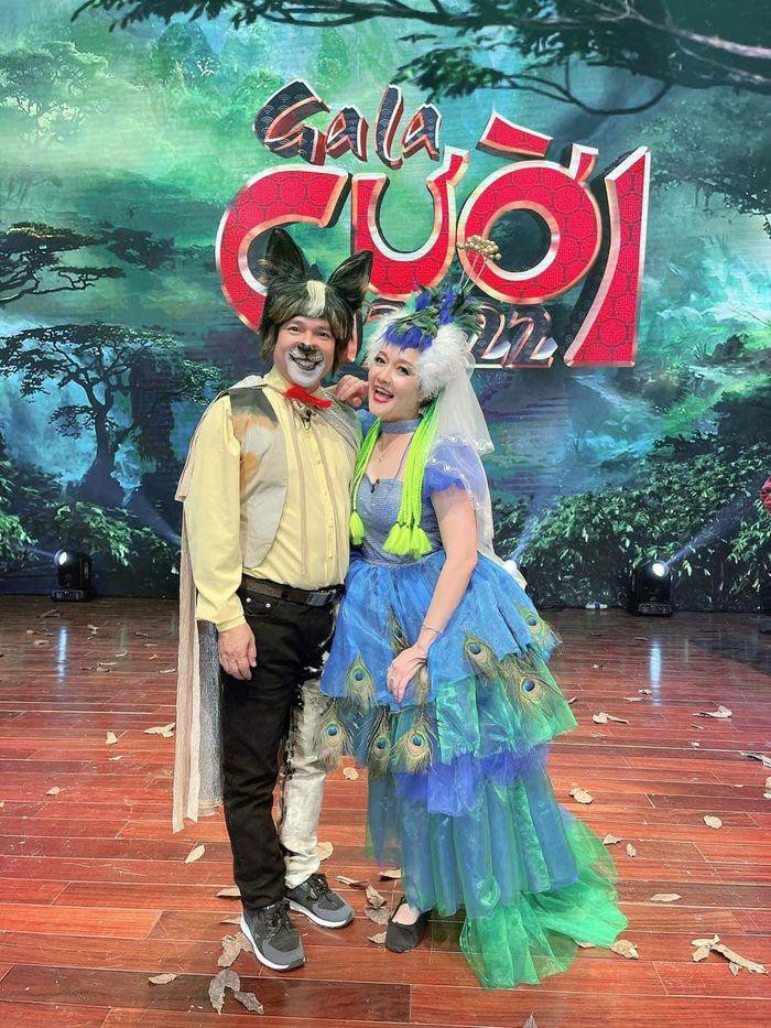 Hình ảnh trong hậu trường của hai nghệ sĩ Vân Dung - Quang Thắng (Nguồn: FBNV)