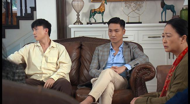 Bộ phim có sự góp mặt của nhiều diễn viên nổi tiếng: NSND Như Quỳnh, NSND Công Lý, NSƯT Võ Hoài Nam, Mạnh Trường, Phương Oanh,....