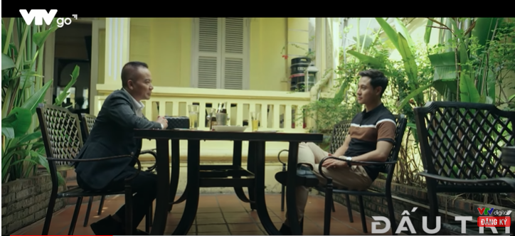 Hiếu ẩn ý chuyện tư duy linh hoạt, nhắm mắt cho qua với Vũ.