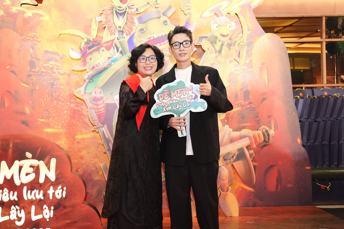 Đạo diễn Mai Phương và nhà sản xuất âm nhạc Masew - giám đốc âm nhạc phim Dế Mèn.