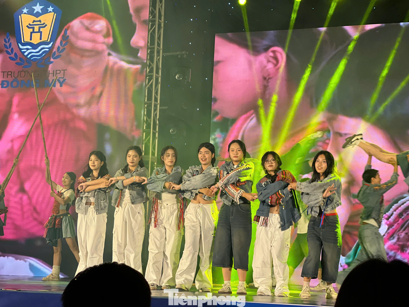 Cuộc thi dành cho các nhóm nhảy tập thể nhằm tìm kiếm các nhóm học sinh, sinh viên tài năng.