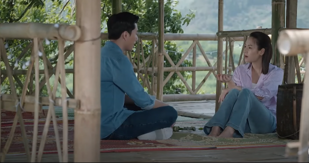 Phương tìm hiểu về dự án mới. Ảnh: CMH. Phương tìm hiểu về dự án mới. Ảnh: CMH.