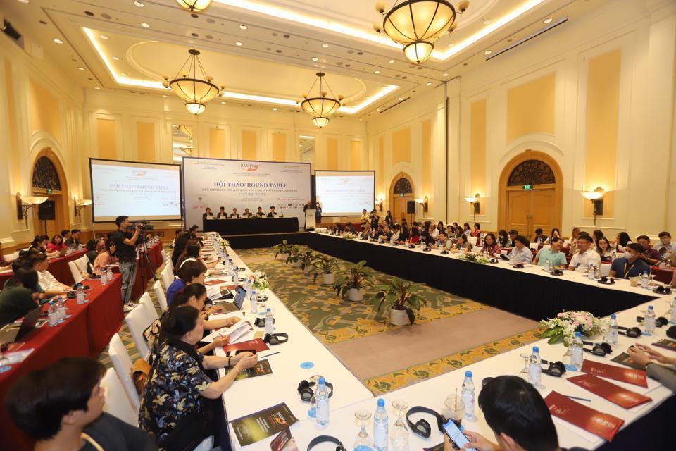 Toàn cảnh Hội thảo Tiêu điểm điện ảnh Hàn Quốc. Ảnh: Lại Tấn.