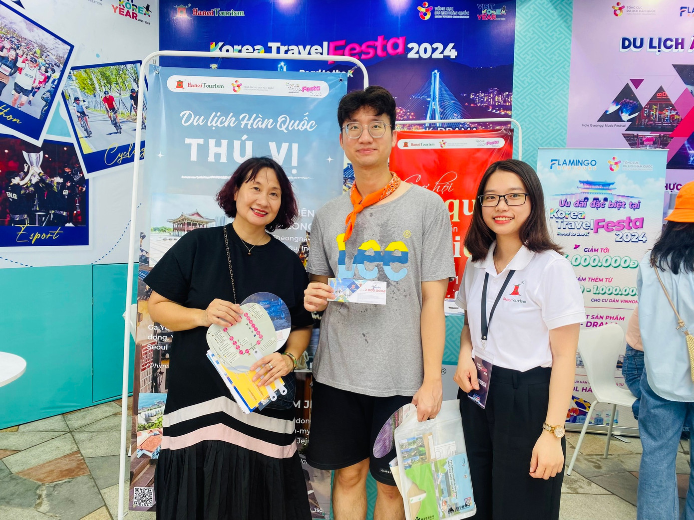 Khách Việt chuộng du lịch Hàn Quốc.