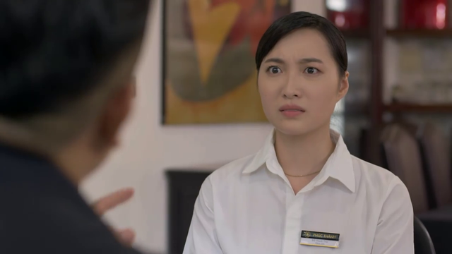 Trúc của Những cô gái trong thành phố là cô gái nghèo nhưng thẳng thắn, giàu tự trọng.