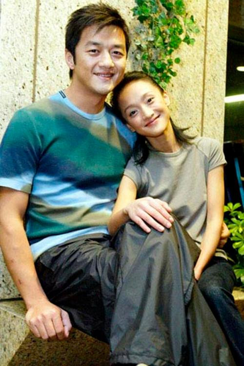 Lý Á Bằng và Châu Tấn thuở còn mặn nồng Lý Á Bằng và Châu Tấn thuở còn mặn nồng