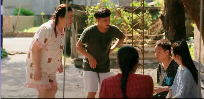 Xóm trọ vẫn nháo nhác vì vụ trộm. Ảnh: CMH. Xóm trọ vẫn nháo nhác vì vụ trộm. Ảnh: CMH.