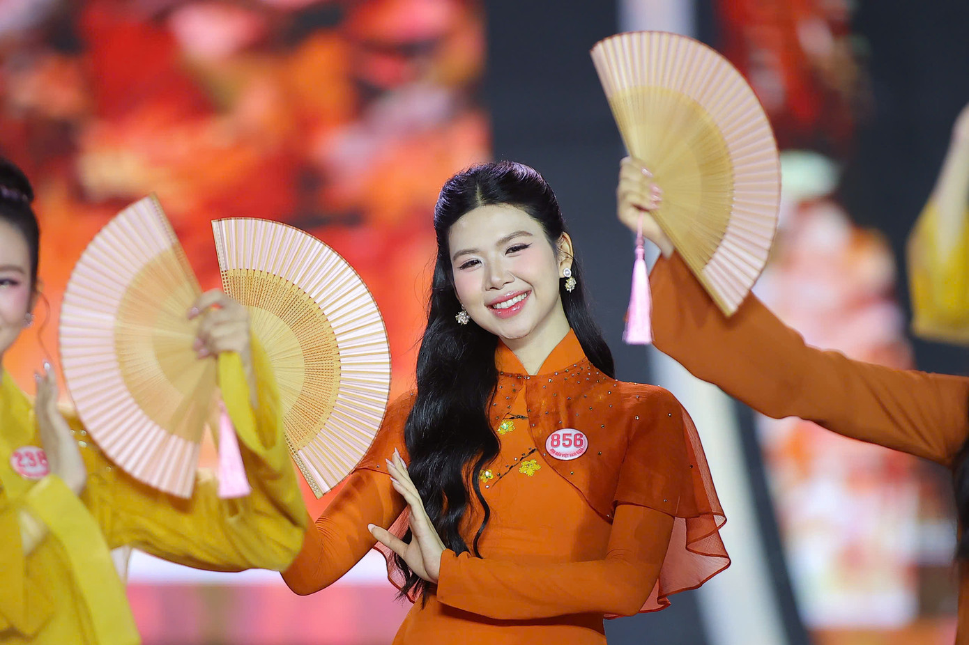 Thí sinh Đinh Hoàng Linh Đan đến từ Đà Nẵng, vừa tốt nghiệp Đại học RMIT.