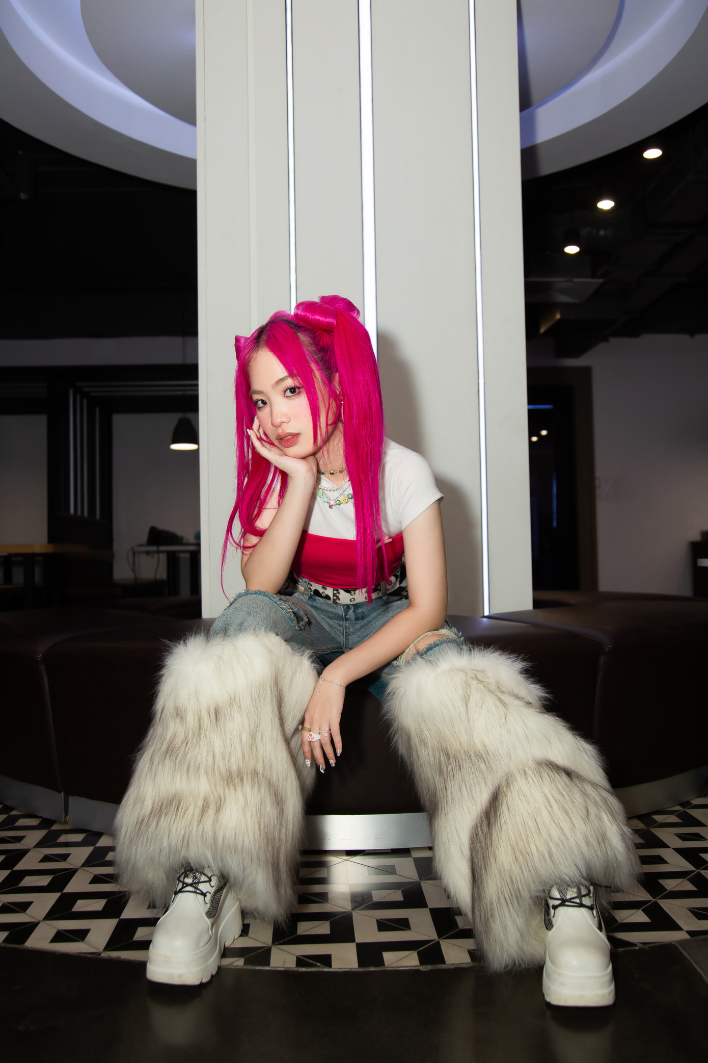 Con gái ca sĩ Duy Mạnh gây chú ý vì vẻ ngoài cá tính. Ảnh: NVCC.