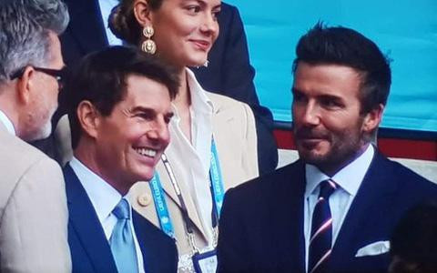 Hai ngôi sao lập tức thu hút sự chú ý của khán giả Hai ngôi sao lập tức thu hút sự chú ý của khán giả