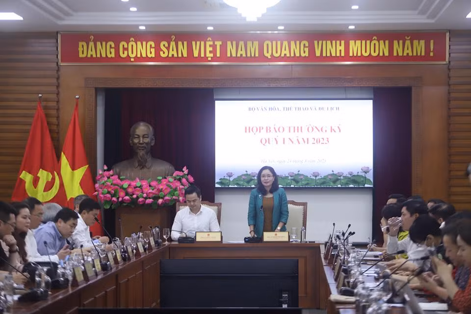 Vướng mắc ở Hãng phim truyện Việt Nam được đề cập trong họp báo thường kỳ quý I 2023 của Bộ VHTTDL. Ảnh: LẠI TẤN. Vướng mắc ở Hãng phim truyện Việt Nam được đề cập trong họp báo thường kỳ quý I 2023 của Bộ VHTTDL. Ảnh: LẠI TẤN.