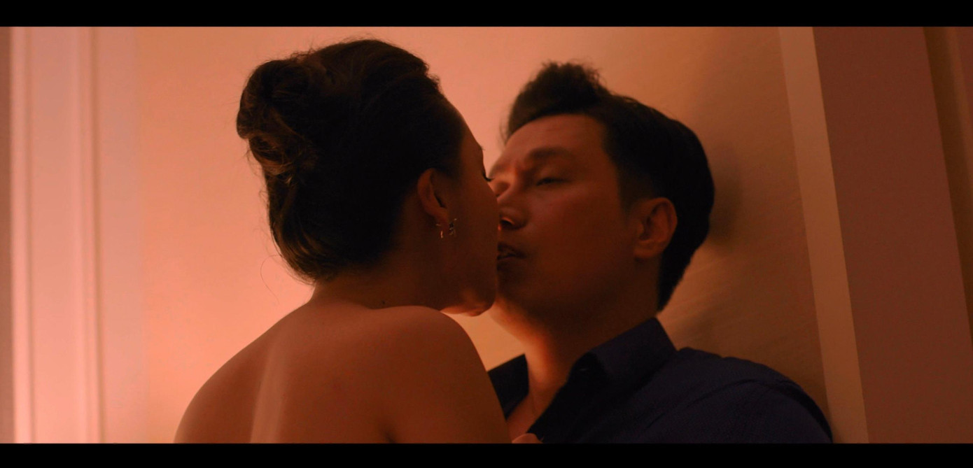 Cảnh nóng xuất hiện nhiều trong các tập đầu tiên của Hành trình công lý. Ảnh: CMH. Cảnh nóng xuất hiện nhiều trong các tập đầu tiên của Hành trình công lý. Ảnh: CMH.