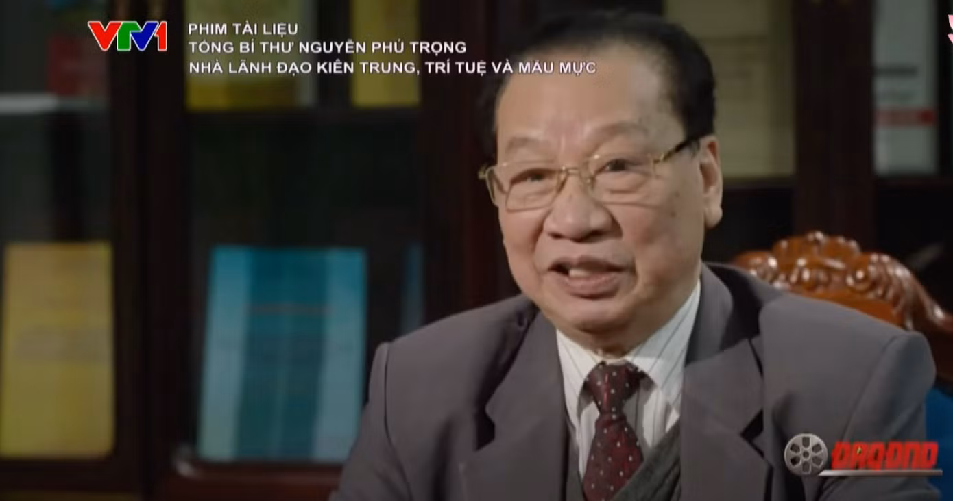 Các đại biểu là nguyên lãnh đạo các cơ quan T.Ư, nhà khoa học... chia sẻ kỷ niệm khi tiếp xúc với Tổng Bí thư.