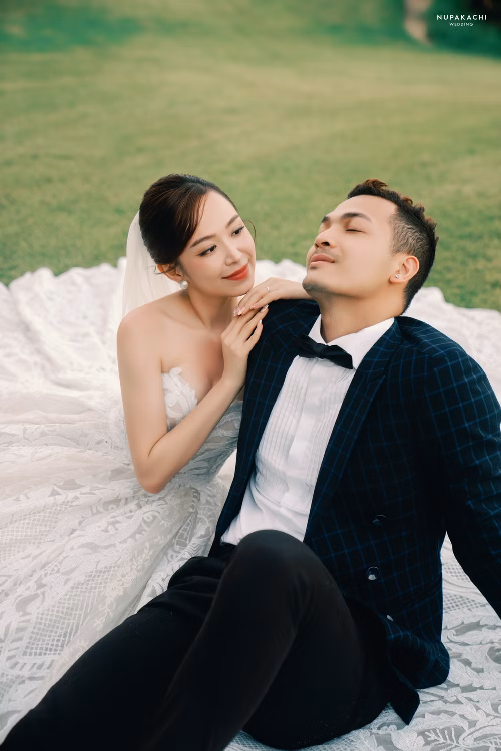 Ảnh cưới của cặp diễn viên Kim Oanh, Vũ Tuấn Việt. Ảnh: Nupakachi Wedding. Ảnh cưới của cặp diễn viên Kim Oanh, Vũ Tuấn Việt. Ảnh: Nupakachi Wedding.
