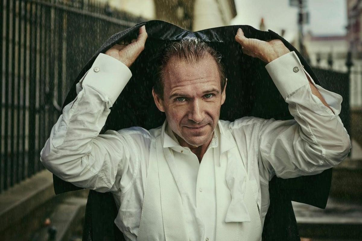 Tài tử Ralph Fiennes. Tài tử Ralph Fiennes.