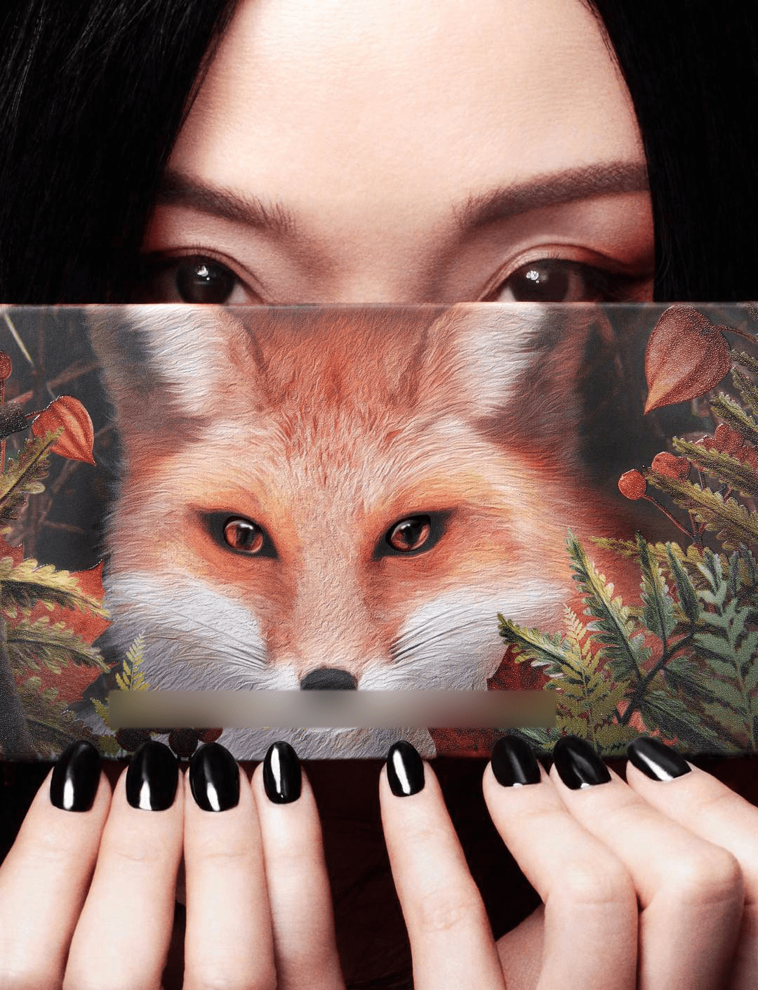 Dù đã ở tuổi ngaoì 40, nhan sắc của Châu Tấn vẫn thuộc &quot;hàng hiếm&quot; của showbiz xứ Trung. Nữ diễn viên &quot;Anh hùng xạ điêu&quot; luôn được khen ngợi nhờ sở hữu vẻ đẹp vượt thời gian, luôn giữ được sự trẻ trung, đầy sức sống.