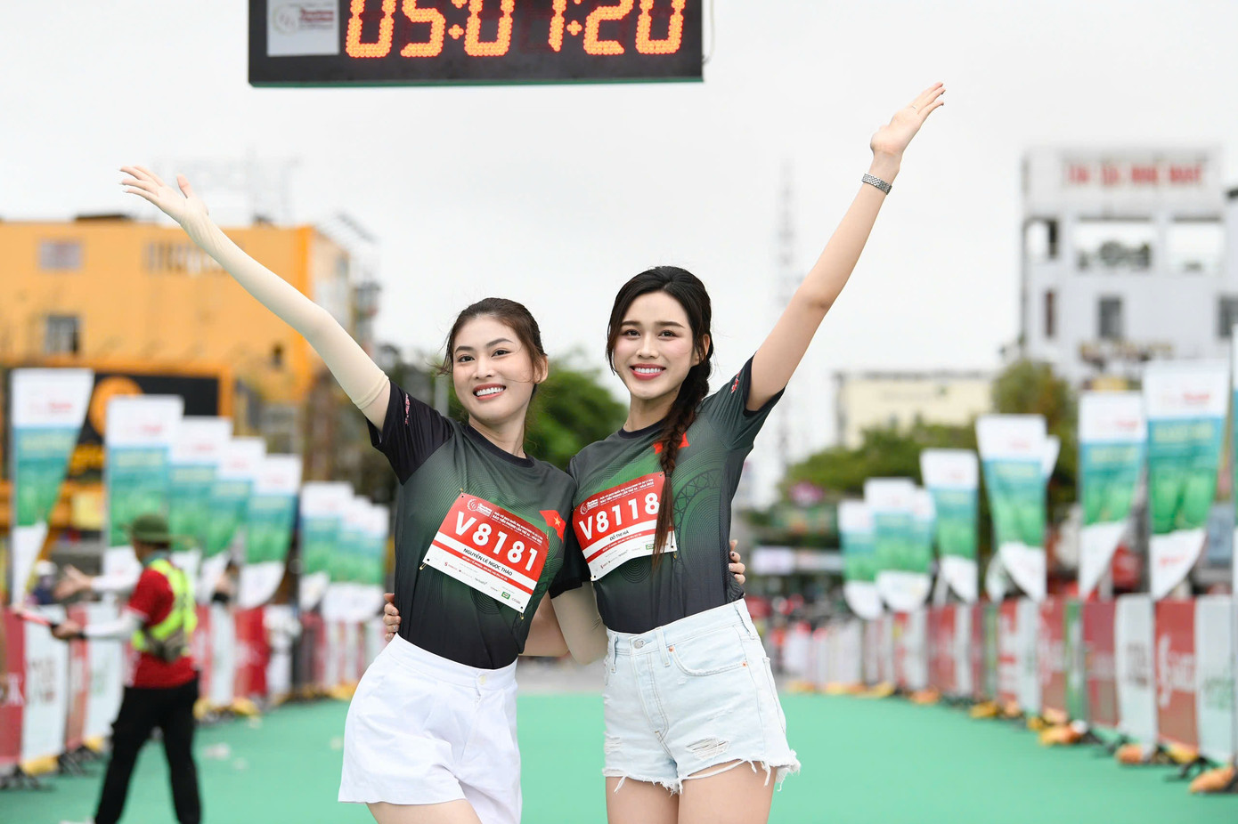 Hoa hậu Đỗ Thị Hà chia sẻ Tiền Phong Marathon luôn là giải đấu đặc biệt, nhiều cảm xúc khi gắn liền với các yếu tố văn hóa, lịch sử.