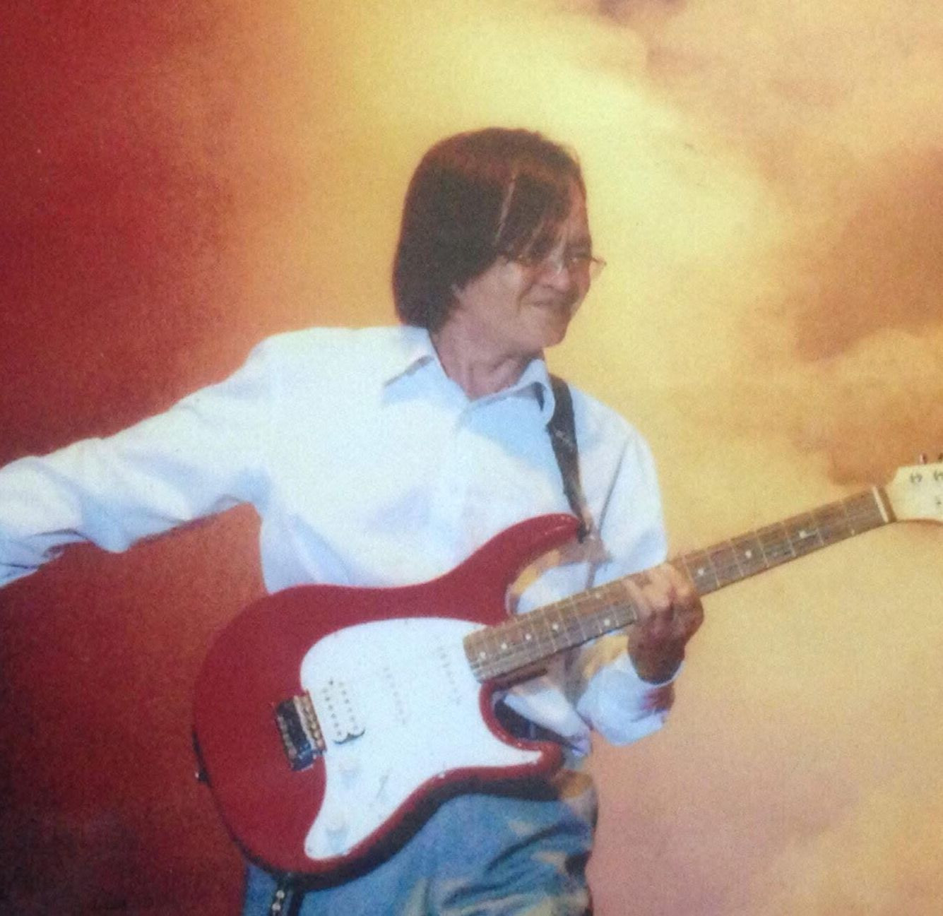 NSƯT Quang Dũng ra đi ở tuổi 75. NSƯT Quang Dũng ra đi ở tuổi 75.