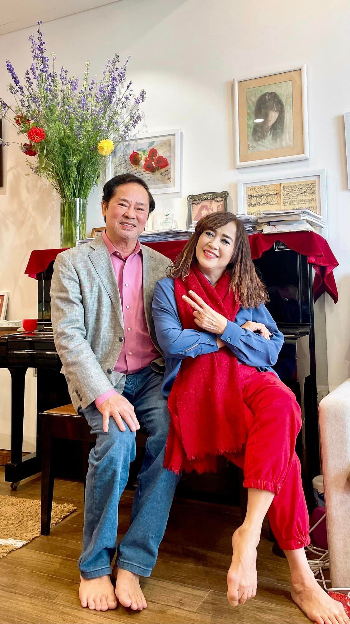 Nghệ sĩ Dũng Nhi và bà xã.