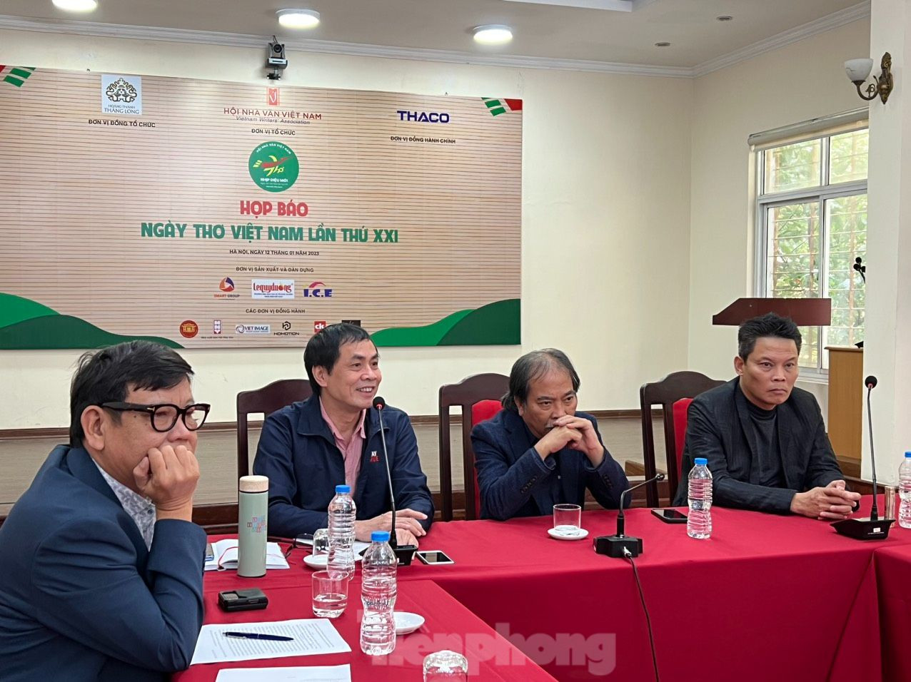 Họp báo Ngày thơ Việt Nam lần thứ 21 diễn ra sáng 12/1 tại Hà Nội. Ảnh: NGỌC ÁNH. Họp báo Ngày thơ Việt Nam lần thứ 21 diễn ra sáng 12/1 tại Hà Nội. Ảnh: NGỌC ÁNH.