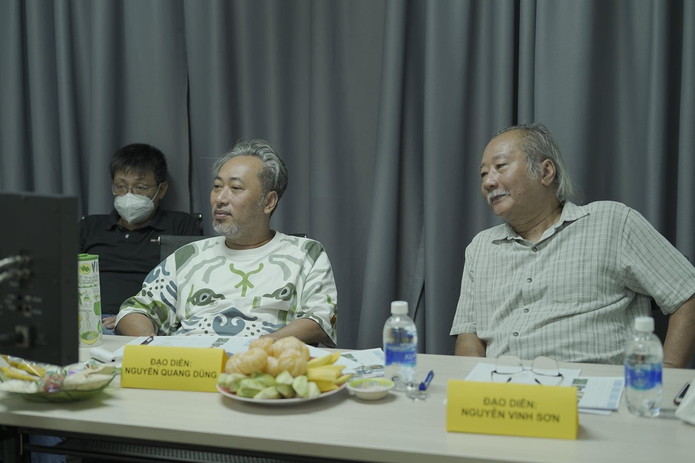 Ban giám khảo hào hứng trước màn thể hiện của các tài năng nhí.