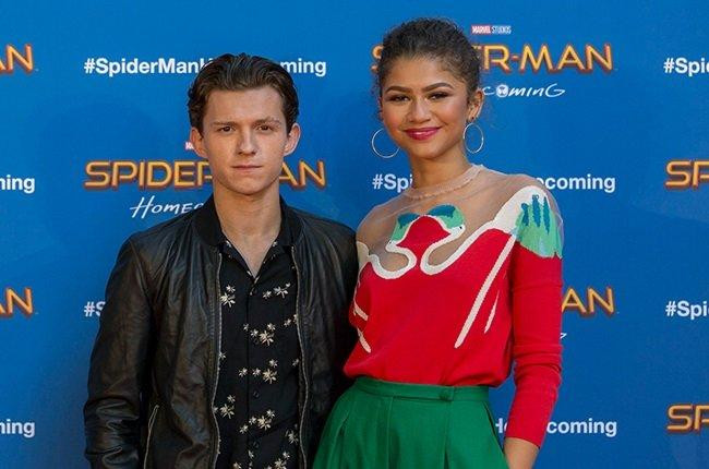 Zendaya và Tom Holland sánh đôi tại sự kiện ra mắt Spider-Man: Homecoming