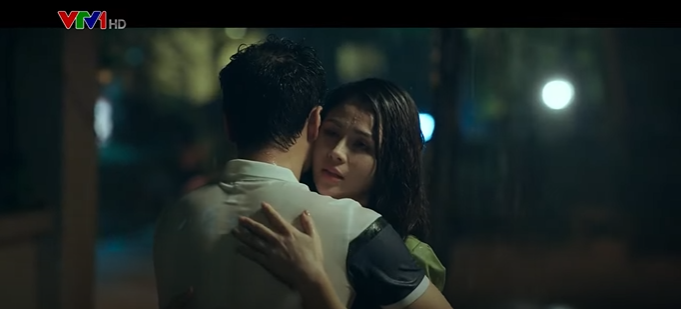 Gặp lại người yêu sau thời gian dài xa cách, Lam muốn rủ Vũ đi du lịch, còn Vũ lại vừa nhận nhiệm vụ mới, vừa gặp rắc rối với đơn tố cáo của một tay anh chị mới ra tù đã tìm đến đòi trả thù