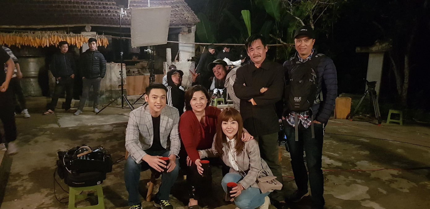 Hậu trường phim được nam ca sĩ chia sẻ Hậu trường phim được nam ca sĩ chia sẻ