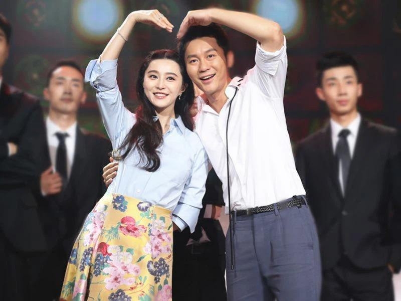 Tháng 6 năm 2019, Phạm Băng Băng và Lý Thần tuyên bố "đường ai nấy đi" trong sự tiếc nuối của người hâm mộ. Đáng nói, lời nhắn nhủ mà Phạm Băng Băng chia sẻ đã "gây bão" trong suốt thời gian dài. Nàng "Kim Tỏa" viết: "Chúng ta không còn là chúng ta, chúng ta vẫn là chúng ta như cũ"