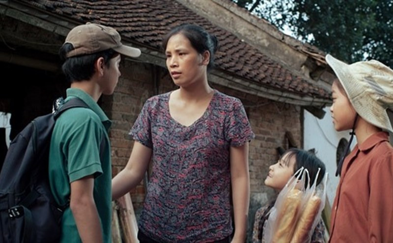 Phim Hoa nhài hoàn thành năm 2022, khi đạo diễn ngoài 80 tuổi. Phim Hoa nhài hoàn thành năm 2022, khi đạo diễn ngoài 80 tuổi.