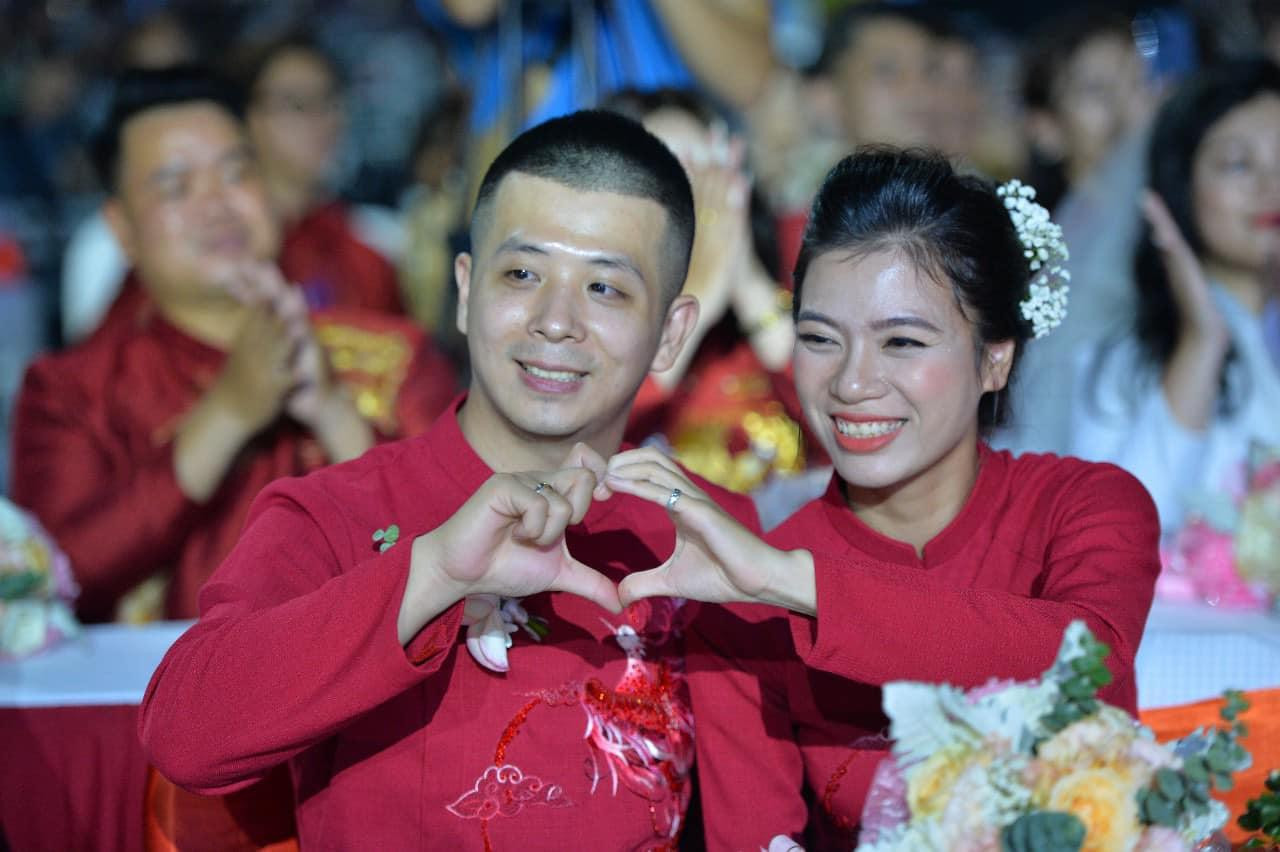 10 năm qua, tổ chức Đoàn trực tiếp vận động và tổ chức các đám cưới theo nếp sống mới cho hàng trăm bạn trẻ tại 30 quận, huyện, thị xã theo mô hình “Đám cưới tập thể theo nếp sống mới”.