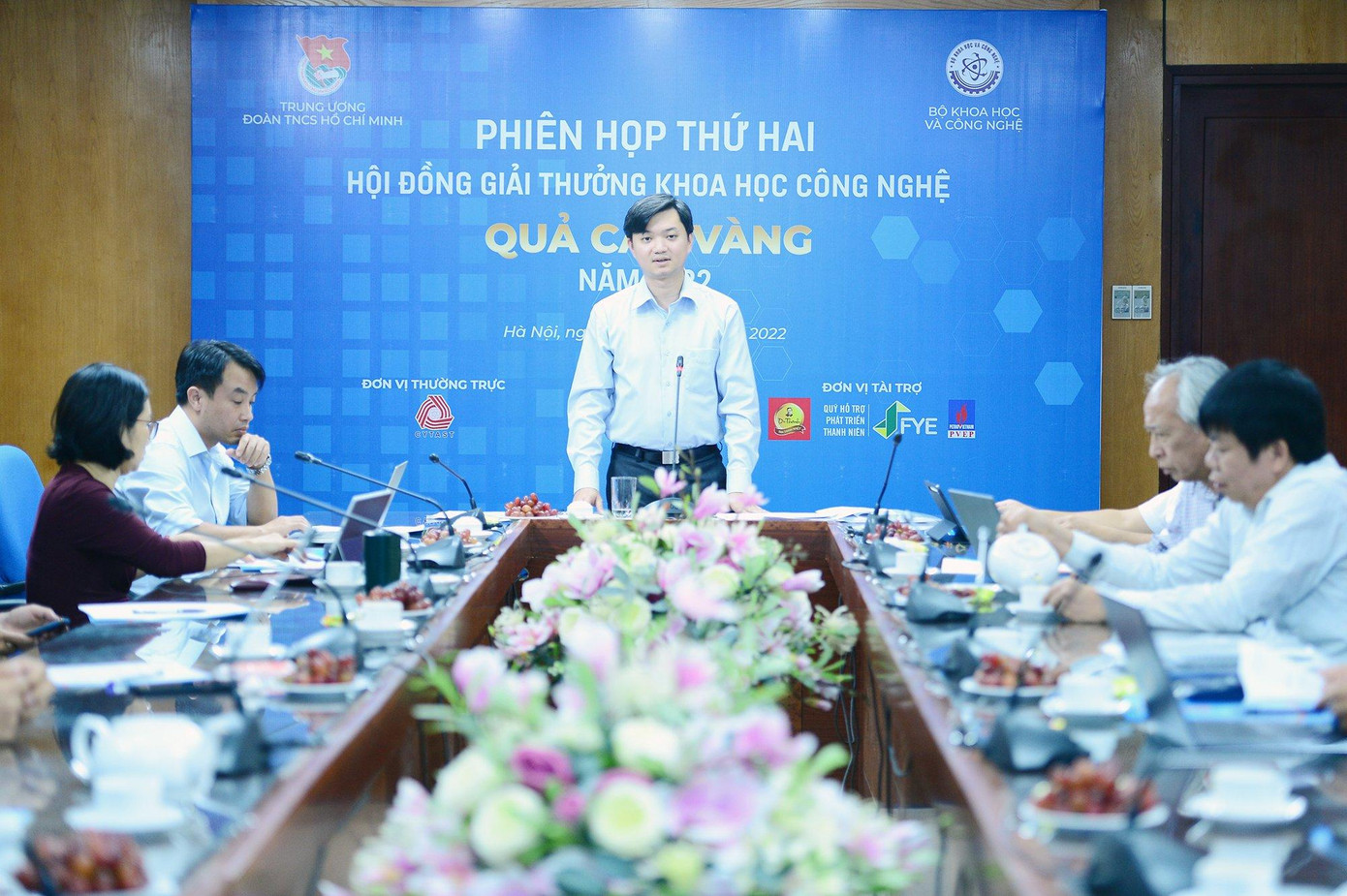 Hội đồng xét chọn Giải thưởng KHCN Quả Cầu Vàng năm 2022 đã họp 2 lần để chọn ra 10 tài năng trẻ xuất sắc nhất vinh danh