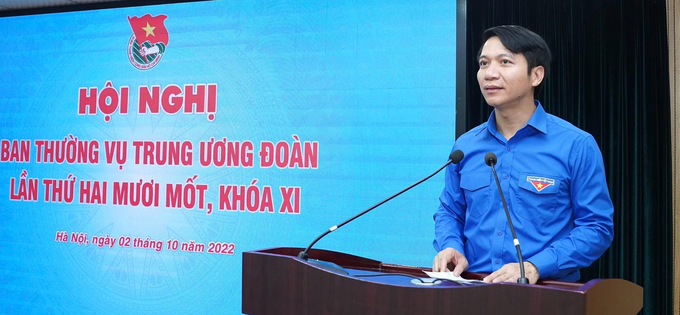 Anh Nguyễn Ngọc Lương - Bí thư Thường trực T.Ư Đoàn, Chủ tịch T.Ư Hội LHTN Việt Nam phát biểu khai mạc hội nghị. (Ảnh: Ngọc Thắng)