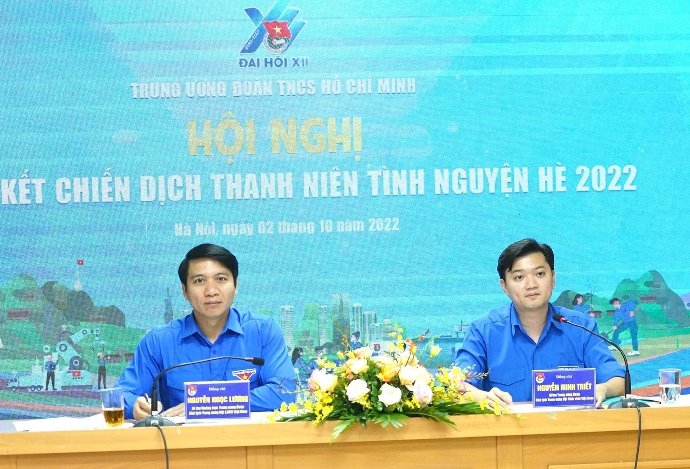 Anh Nguyễn Ngọc Lương, Bí thư thường trực T.Ư Đoàn, Chủ tịch Hội LHTN Việt Nam; anh Nguyễn Minh Triết, Bí thư T.Ư Đoàn, Chủ tịch Hội SVVN chủ trì hội nghị. Ảnh: Ngọc Thắng Anh Nguyễn Ngọc Lương, Bí thư thường trực T.Ư Đoàn, Chủ tịch Hội LHTN Việt Nam; anh Nguyễn Minh Triết, Bí thư T.Ư Đoàn, Chủ tịch Hội SVVN chủ trì hội nghị. Ảnh: Ngọc Thắng