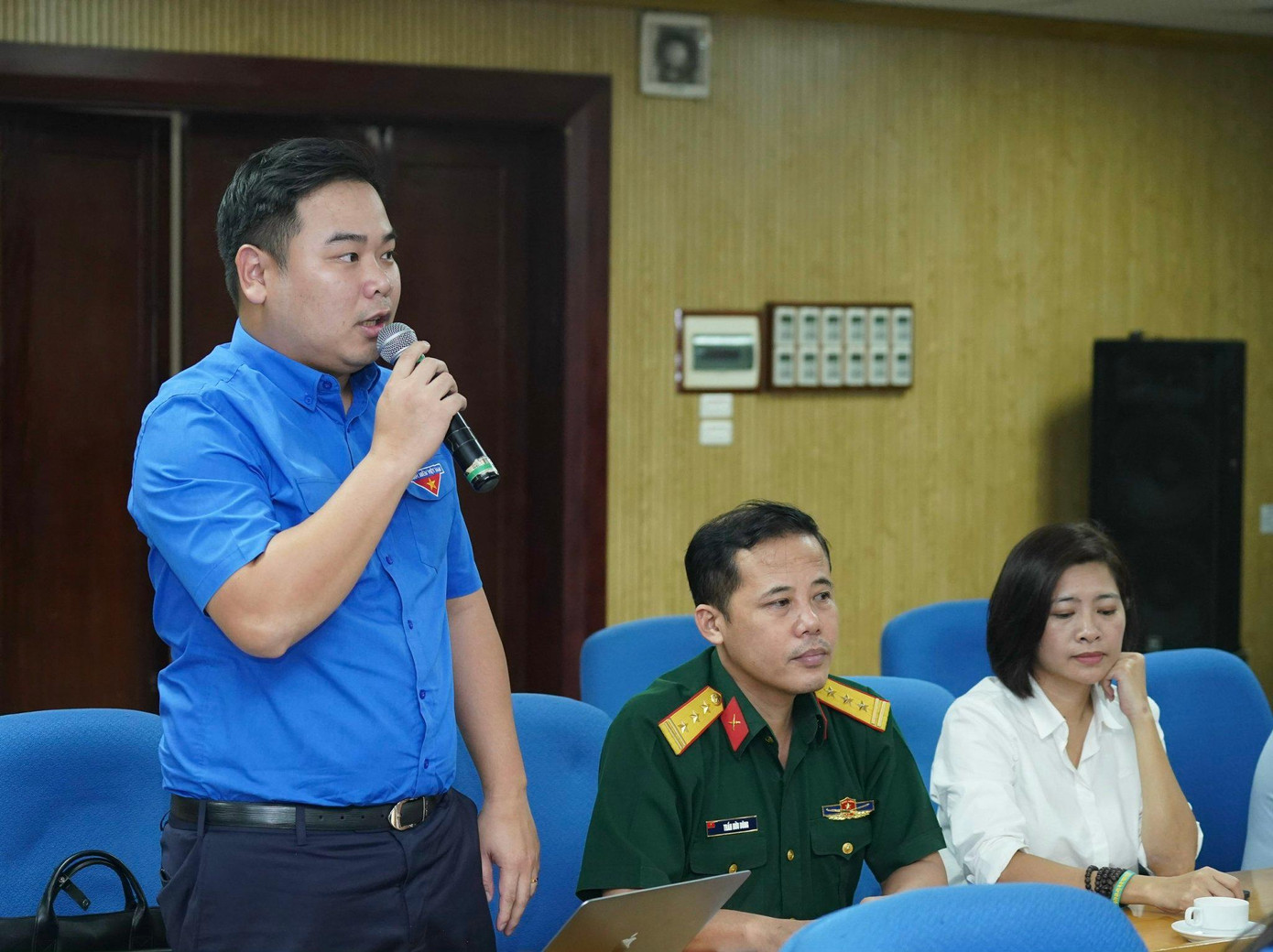 Các đại biểu chia sẻ các mô hình, cách làm hay trong chiến dịch TNTN hè 2022. Ảnh: Ngọc Thắng Các đại biểu chia sẻ các mô hình, cách làm hay trong chiến dịch TNTN hè 2022. Ảnh: Ngọc Thắng