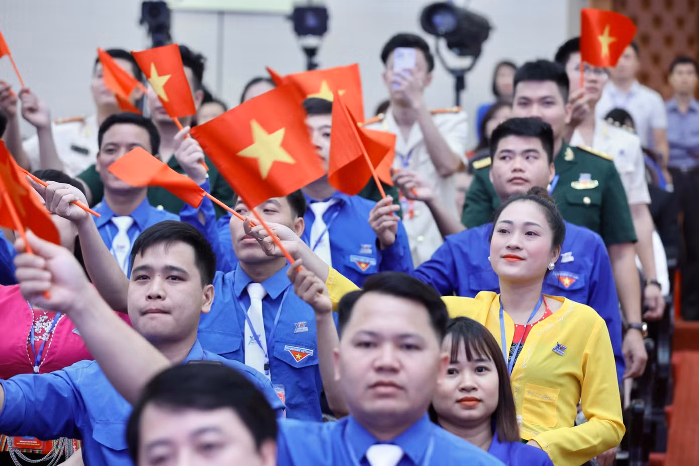 Diễn đàn “Tiếng nói tuổi trẻ - Hành động của Đoàn” sẽ diễn ra vào lúc 14h00, ngày 17/4. Diễn đàn “Tiếng nói tuổi trẻ - Hành động của Đoàn” sẽ diễn ra vào lúc 14h00, ngày 17/4.