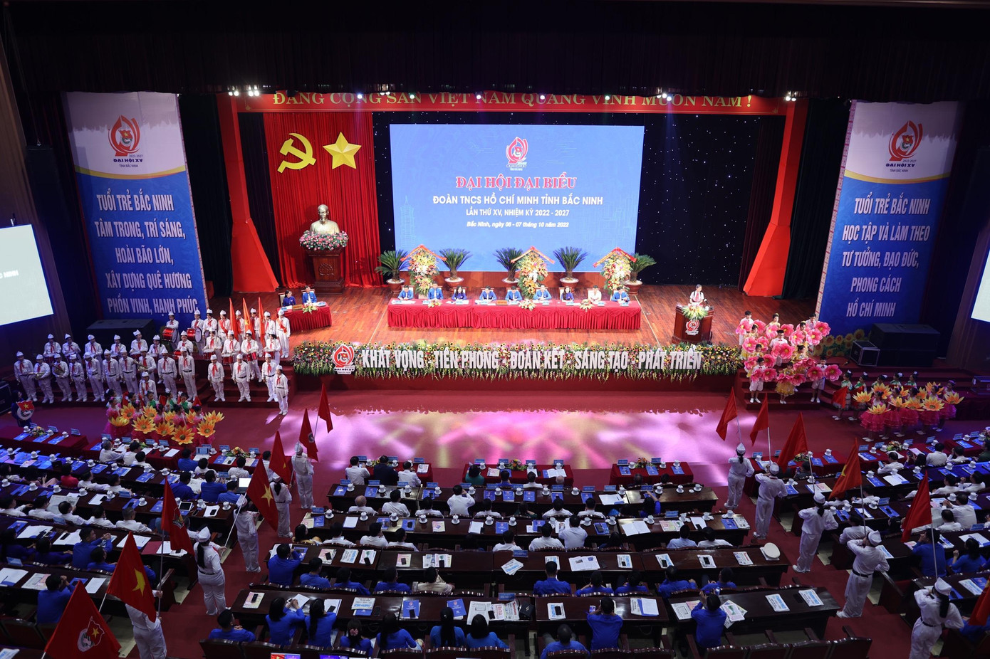 Toàn cảnh phiên trọng thể Đại hội Đoàn tỉnh Bắc Ninh. Ảnh: Như Ý